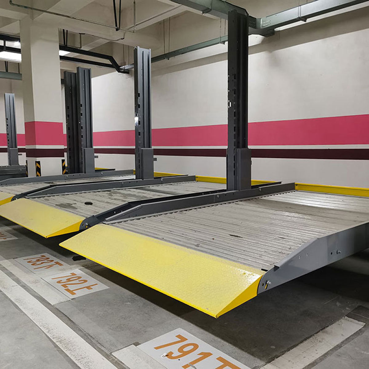 嵩明平面移動式立體車庫整機特點